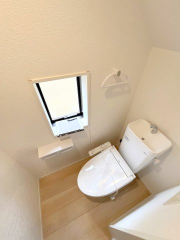 昭島市郷地町2丁目　新築戸建のトイレ