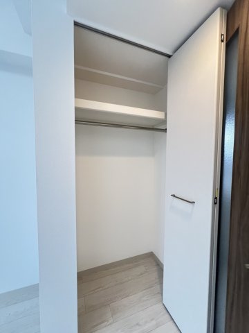 エステムコート神戸湊町の収納