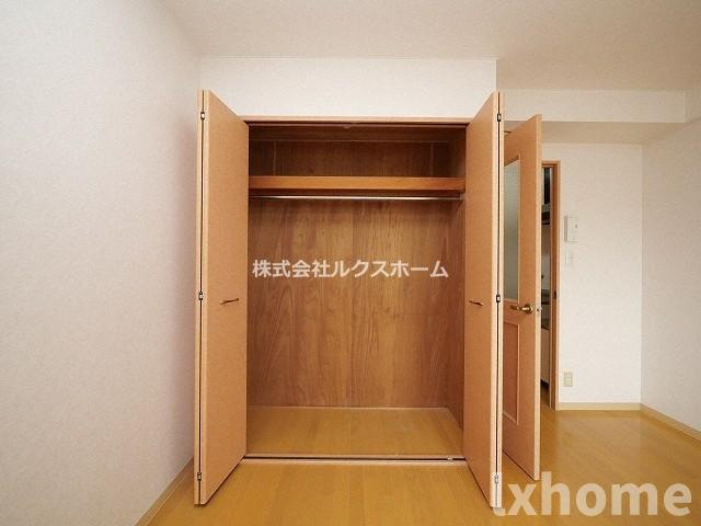 アムール千里丘の収納|大きなものも収納できそうです