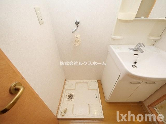 アムール千里丘のトイレ|ゆったりとした空間のトイレです