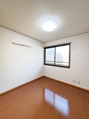 【洋室】 | リビングタウン弓ヶ浜G棟 | イメージ102号室の写真