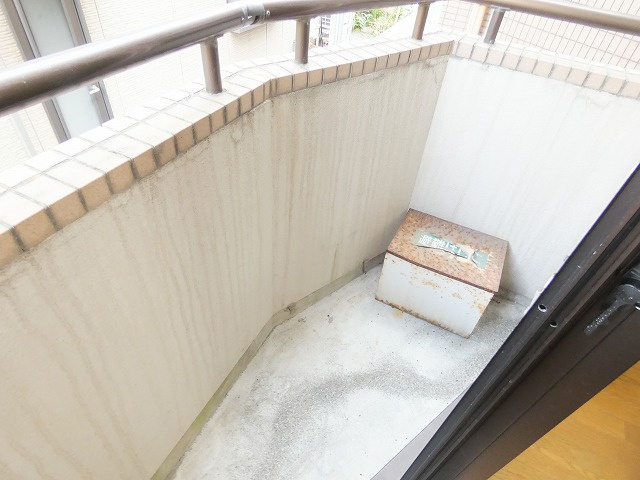 アーバンホーム日野台のバルコニー