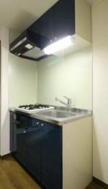 目黒区青葉台３丁目の賃貸マンションのキッチン