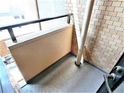 【バルコニー】 | ライオンズマンション岡山医大東 | リビング側バルコニー　※2025年4月撮影