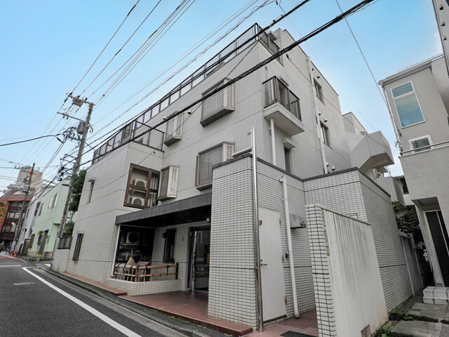 文京区本郷６丁目の賃貸マンションの外観