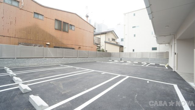 プレイズシード大曽根の駐車場|駐車場があるので、車を買う予定の方も安心です
