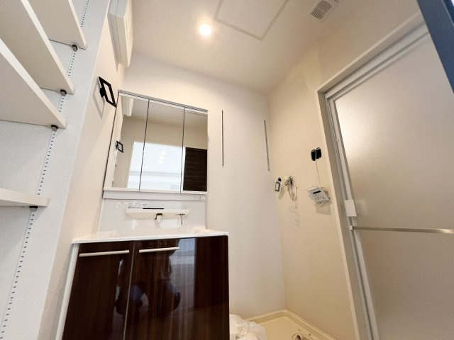 シャーメゾン雅の独立洗面台