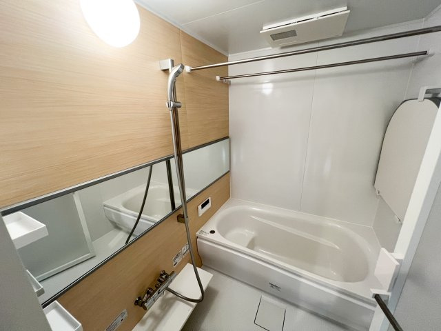 シャーメゾン雅の浴室