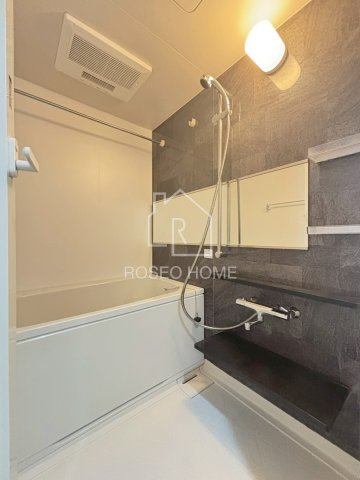 リ・フォルーチェ大阪城の浴室