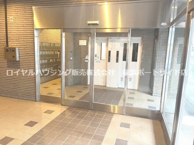 【エントランス】