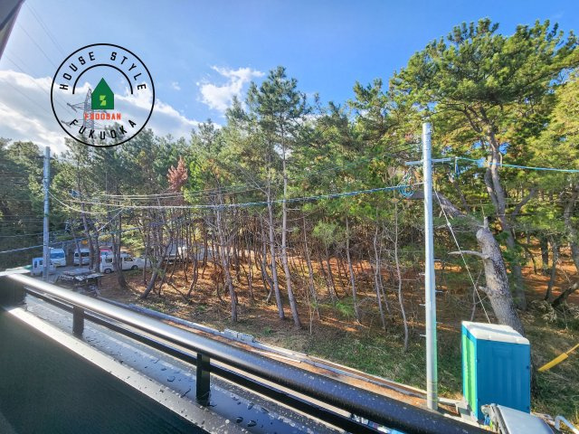 東区奈多2丁目第5-5棟（4号棟）の展望|窓から緑が見える物件も魅力的です。