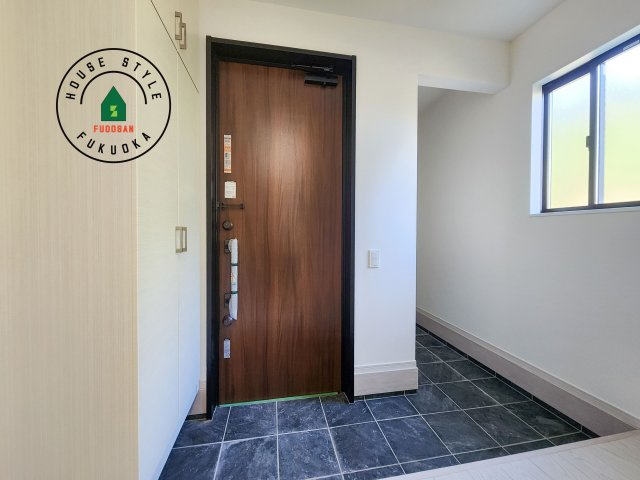 東区奈多2丁目第5-5棟（4号棟）の防犯設備|二重ロックでしっかり防犯対策ができます。