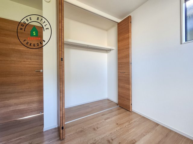 東区奈多2丁目第5-5棟（5号棟）の内観：施工例|大きなスペースがあり、収納には困りません。