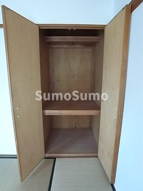 プレシードB棟の収納