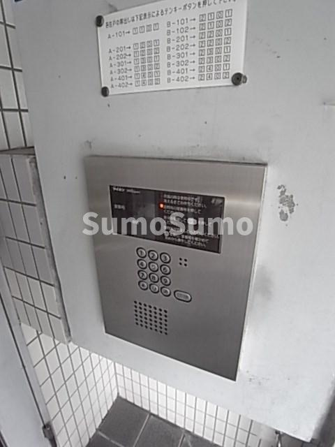 プレシードB棟の外観