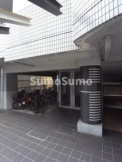 プレシードB棟の外観