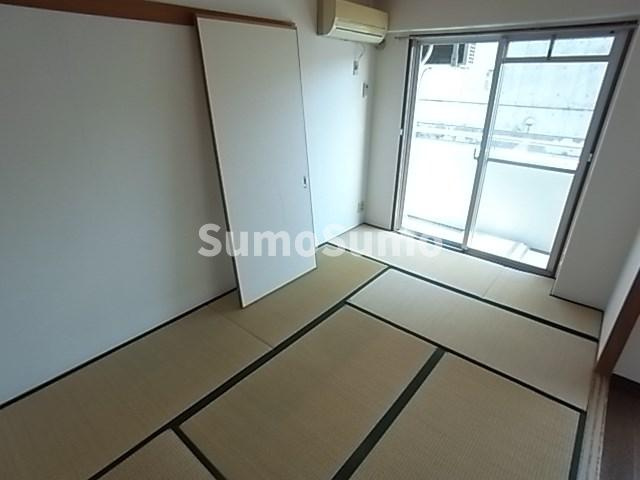 プレシードB棟の寝室