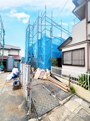 【前面道路含む現地写真】 | ◆◇東有馬１丁目新築戸建て◇◆ | 前面道路は閑静な住宅地。車通りの少ない道路です。お子様にも安心です。