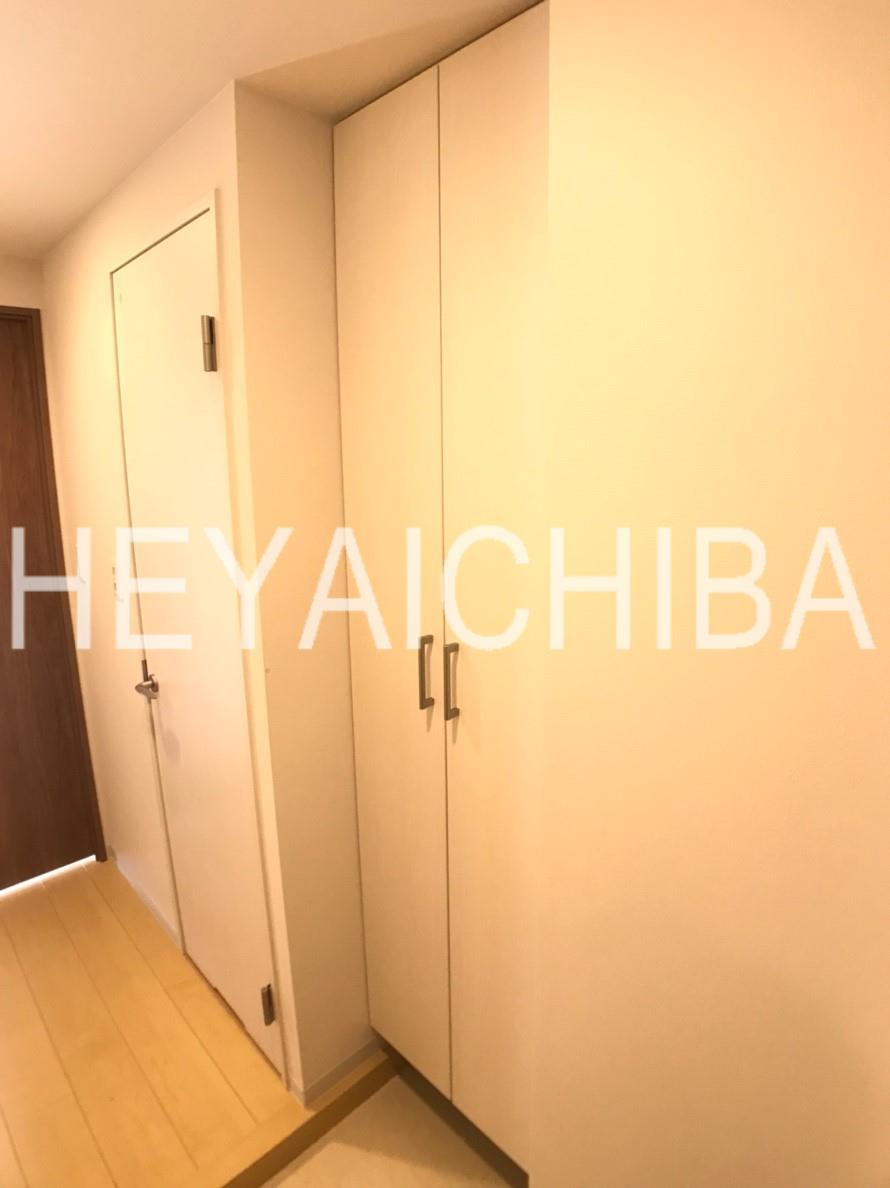 千代田区外神田３丁目の賃貸マンションの収納