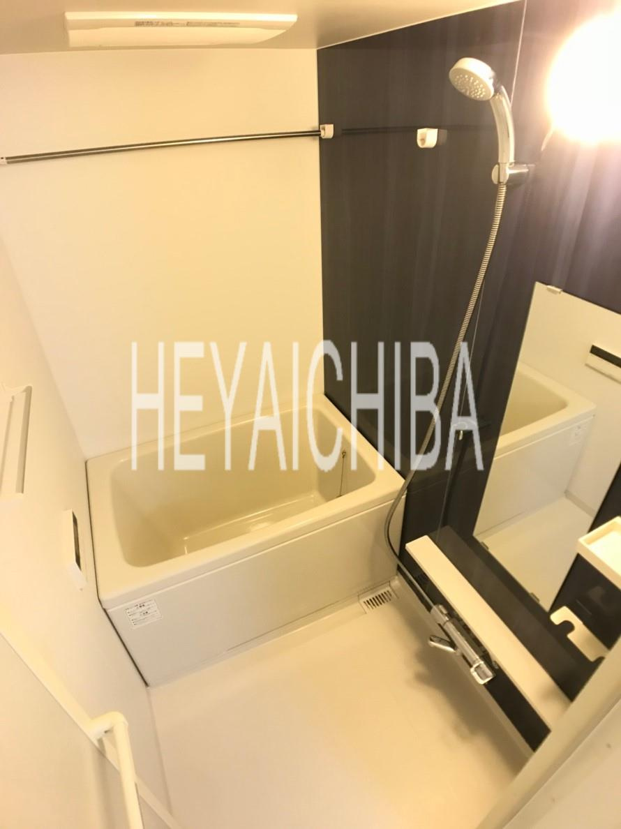 千代田区外神田３丁目の賃貸マンションの浴室