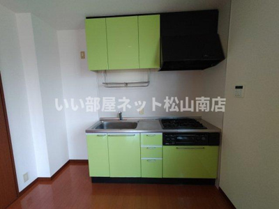 【キッチン】 | シャーメゾン東垣生 Ａ棟