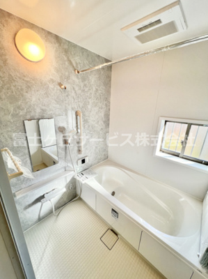 【浴室】 | 沼津市大岡 5期  新築一戸建て C号棟 | 落ち着いた空間のお風呂です