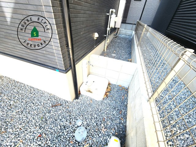 春日市一の谷5丁目第2-4棟（3号棟）の庭|お庭で自由な時間を過ごせます。