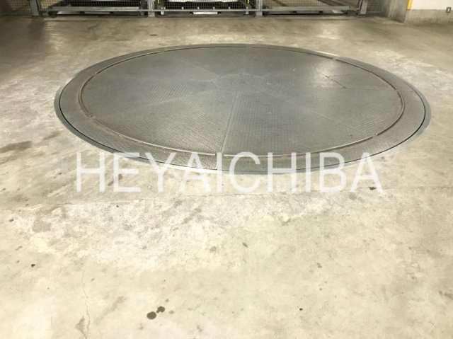 サンクレール荒川ブランガーデンの駐車場