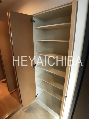 サンクレール荒川ブランガーデンの玄関|シューズボックス