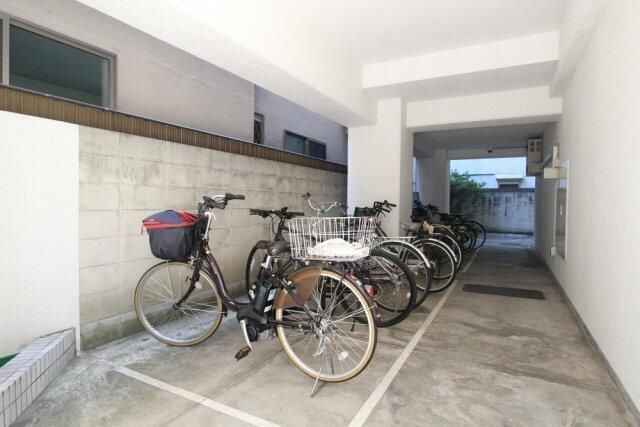 ヴェラハイツ蔵前のその他共用部分|駐輪場