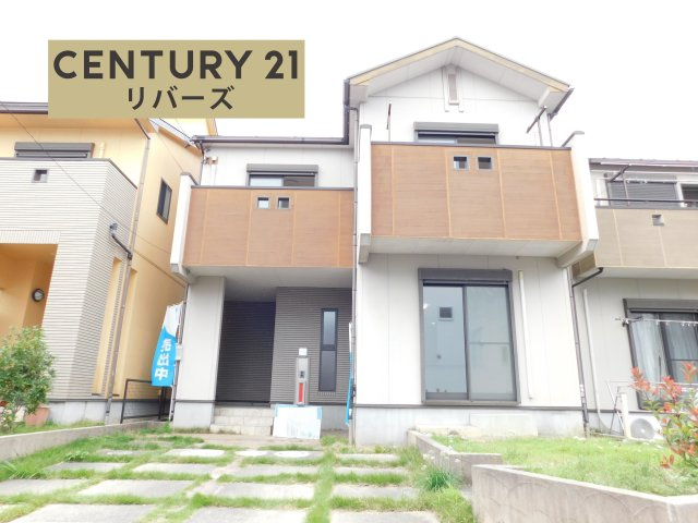 海部郡大治町大字西條字笠見立の中古一戸建の外観|☆２０２５年７月　内装リフォーム済☆　　いつでもご案内出来ます♪（お問合せ当日、平日、水曜、夜間の見学でもＯＫ）　駐車並列２台可！　南面に庭付き♪　全居室で約６．０帖以上で収納完備！　２面バルコニー♪