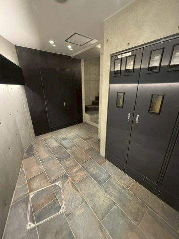 クーカイ・テラス茗荷谷のエントランス