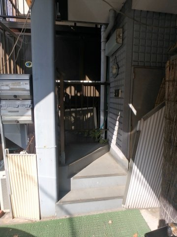 プロキオン小石川のエントランス