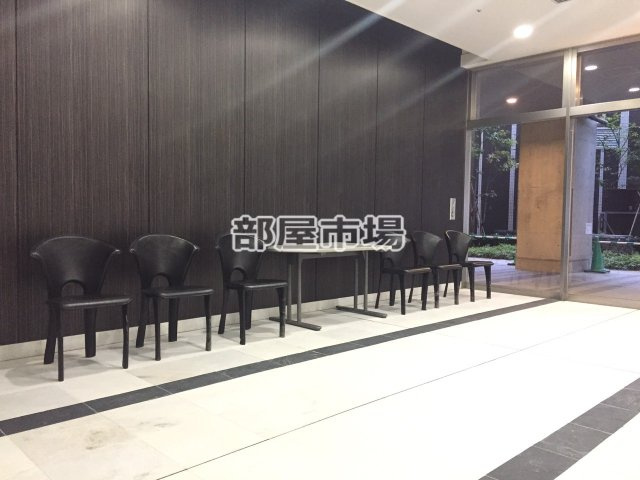 イーストコア曳舟一番館のロビー