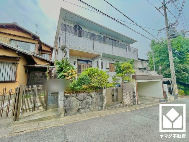 伏見区深草大亀谷東寺町の外観