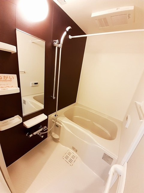 ブック　フィールドⅡの浴室