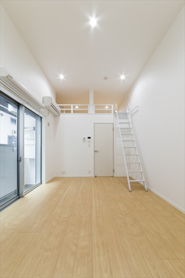 【居間・リビング】 | 本千葉レジデンス