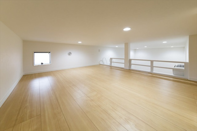 【居間・リビング】 | 本千葉レジデンス