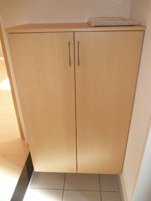 【玄関】 | シンビー館Ⅰ棟 | 玄関