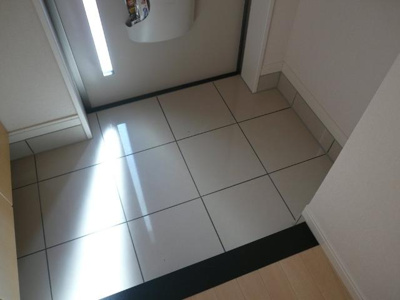 【玄関】 | シンビー館Ⅰ棟 | 玄関