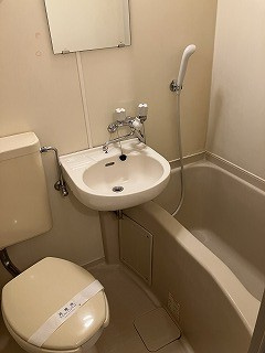 鈴木ハイツの浴室