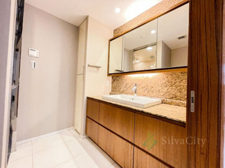 【独立洗面台】 | グランスイート広尾