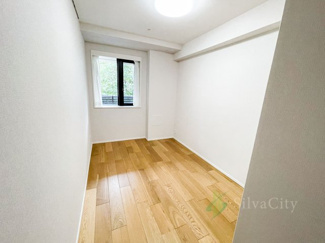 【洋室】 | グランスイート広尾