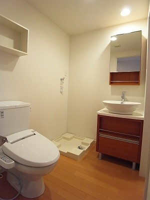 リブリ・クレストの洗面所