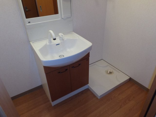 パラシオン平塚の洗面所|洗髪洗面化粧台