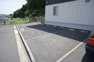 敷地内駐車場あり（要空確認）