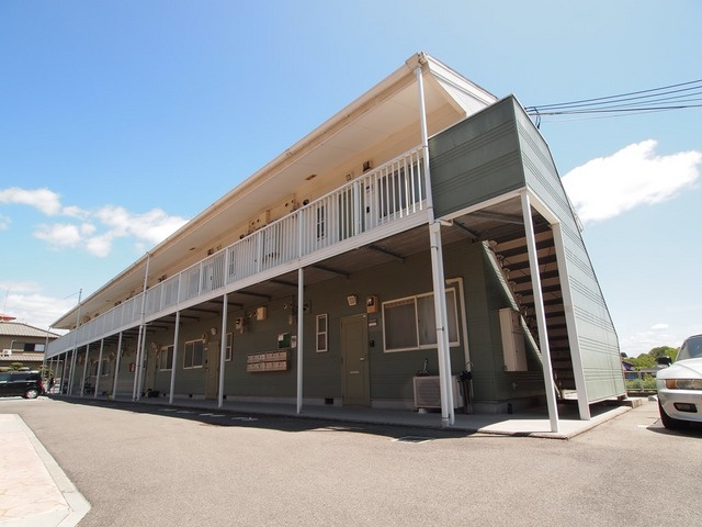 グリーンシャルマンの外観