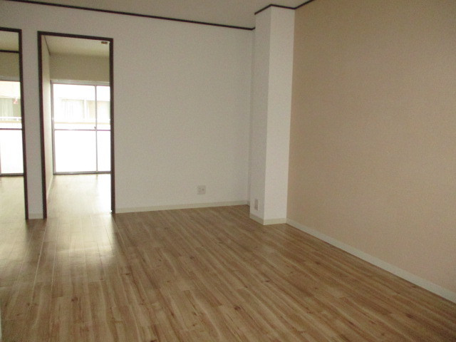 グリーンハイツの居間・リビング