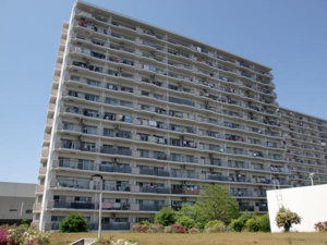 スクエア貝塚2番館　中古マンションの画像