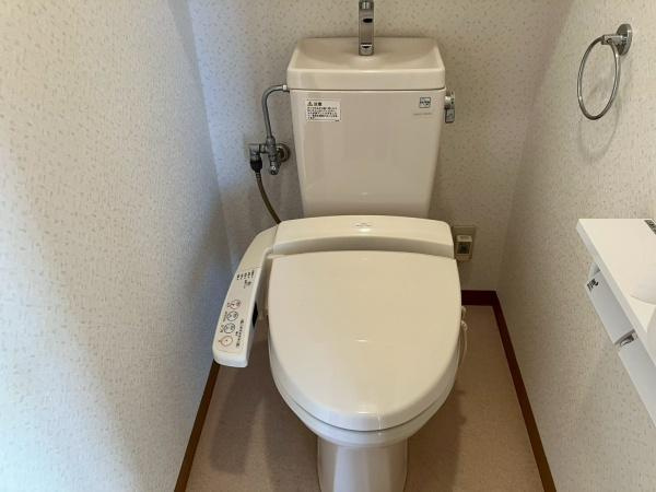 【トイレ】 | シャトー三和南車崎
